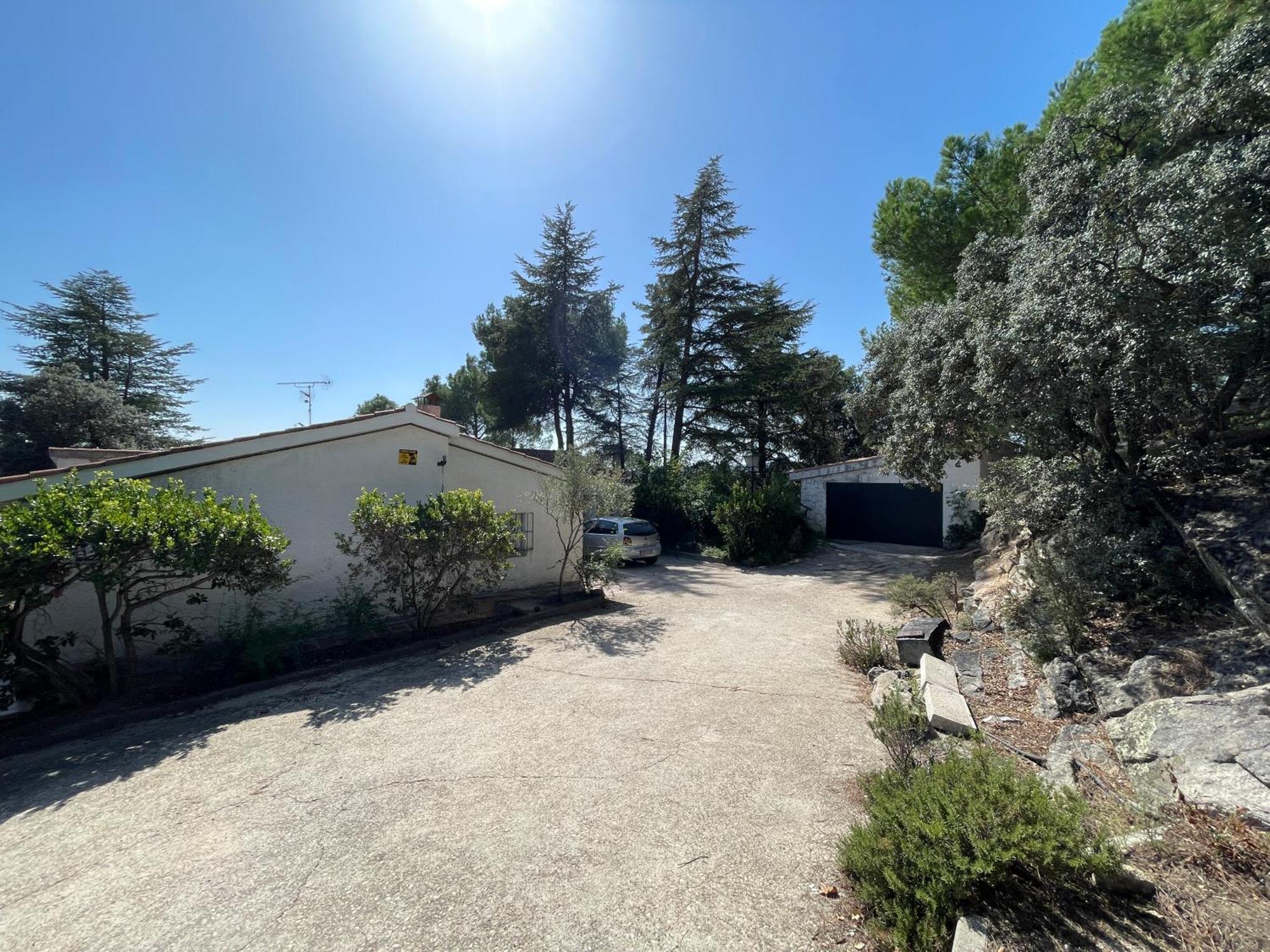 Chalet Con Piscina En Torrelodones Exterior foto
