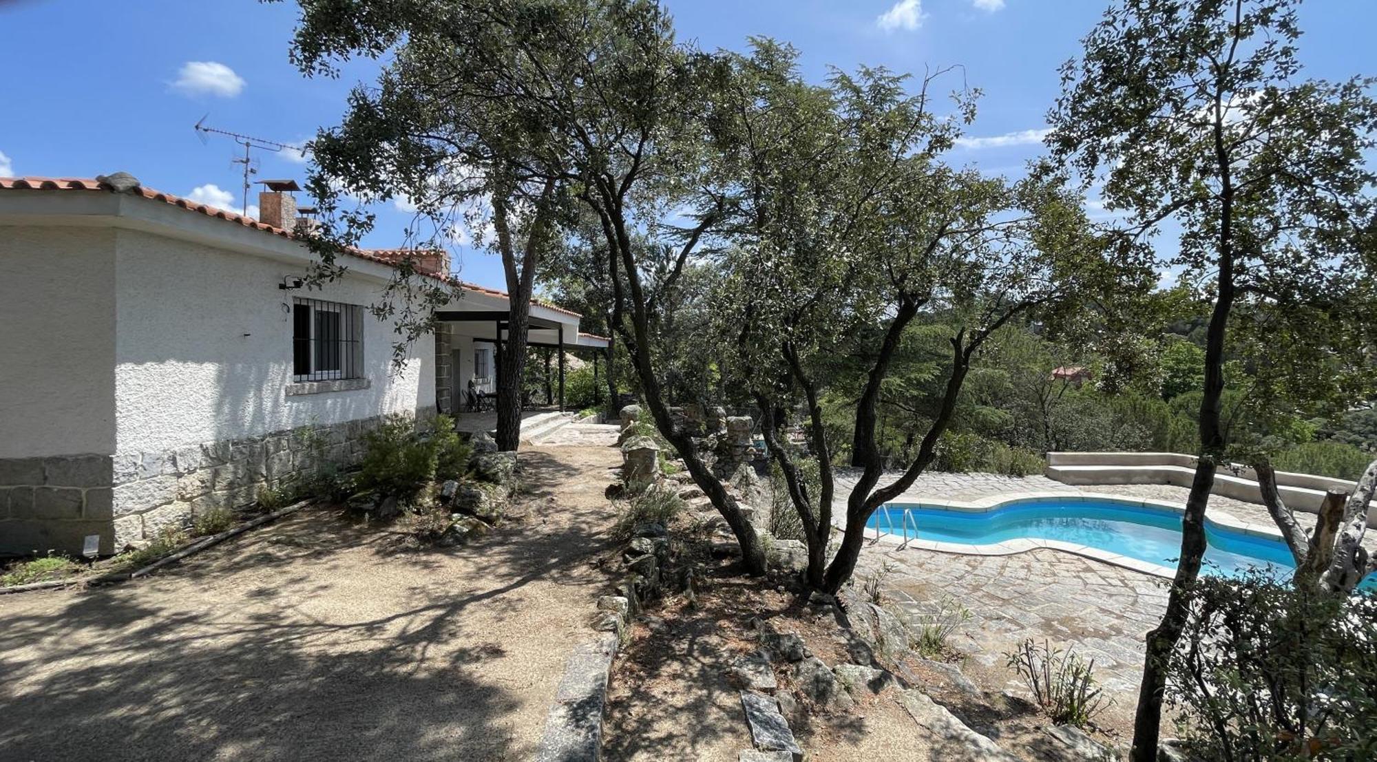 Chalet Con Piscina En Torrelodones Exterior foto